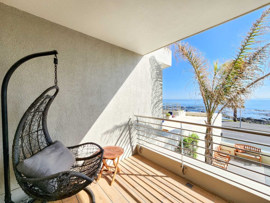 3 Bedroom Property for Sale in Mouille Point Western Cape